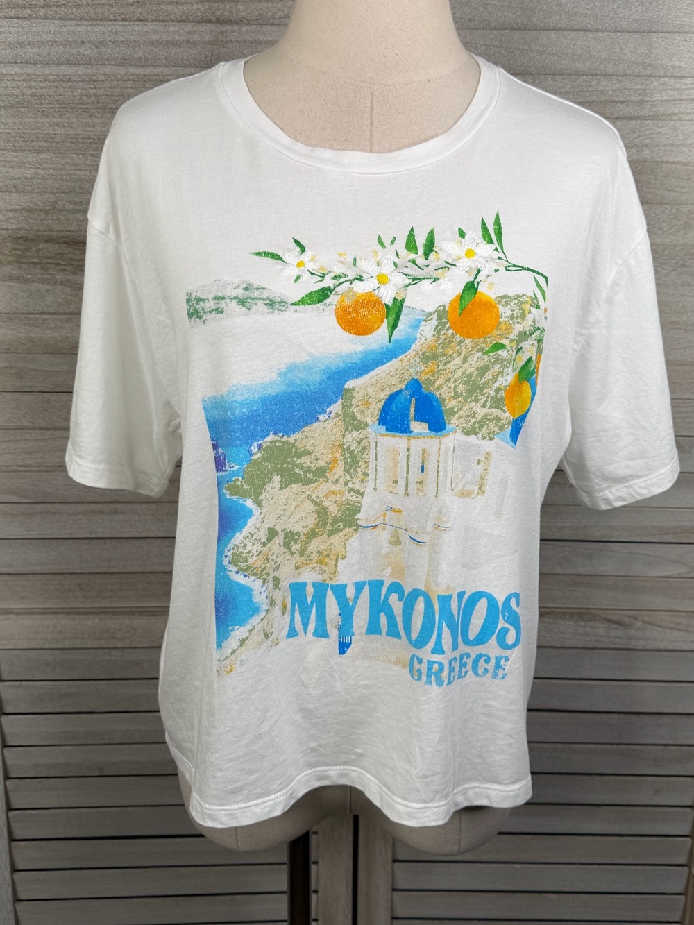 HOUSE OF COTTON Mykonos Greece Cropped Embroidered White Cotton T-Shirt-Large